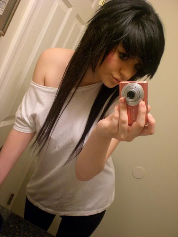 aviana monasterio Image