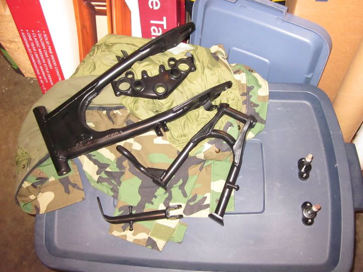 [Image: paintedparts.jpg]